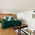 Luxe Living Kazimierz With Patio